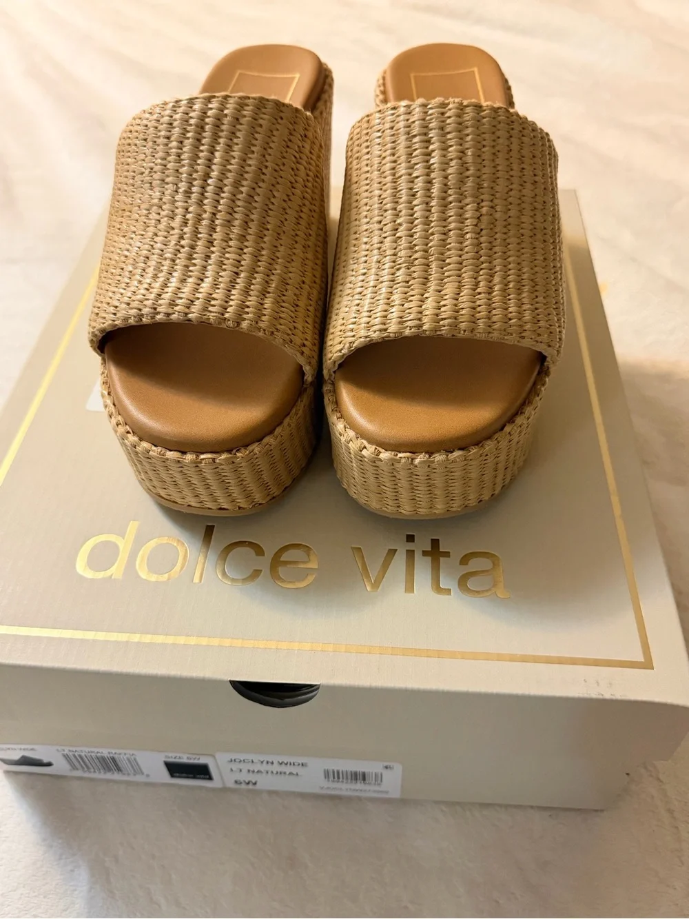 Dolce Vita Natural Wide Raffia Platform Wedge (size: 6W)